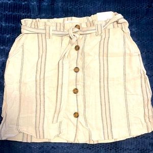 Maurice’s striped and khaki skirt with tie belt.
